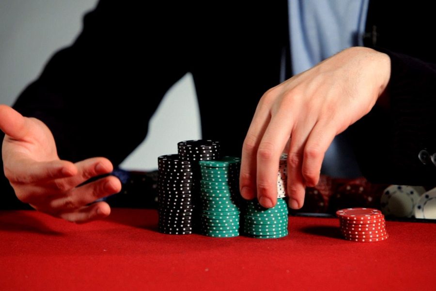 What bonuses would be there in an online casino?